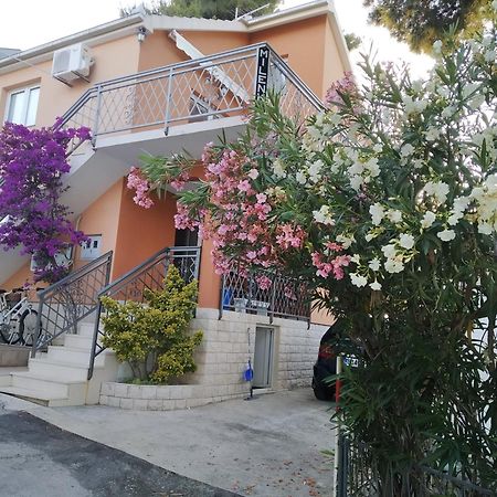 Holiday Home Milenka Rogoznica  Dış mekan fotoğraf